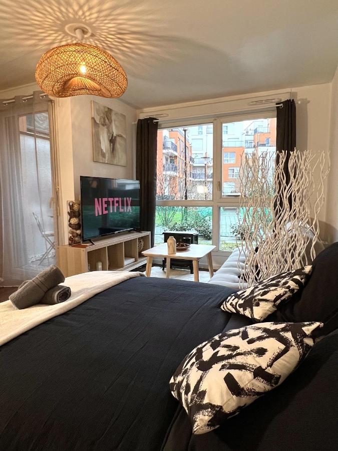 "Moonlight" Gare A 10Min De Paris, Wifi, Terrasse , Parking Apartment Argenteuil Exterior photo